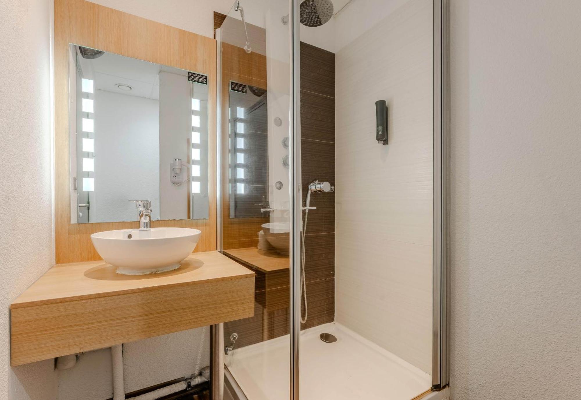 Hotel Cambrai Proville