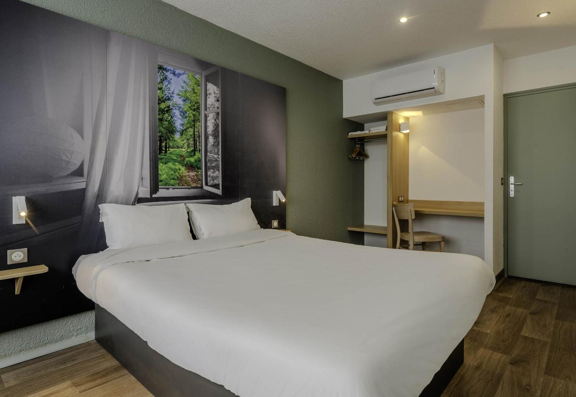 Cambrai Hotel